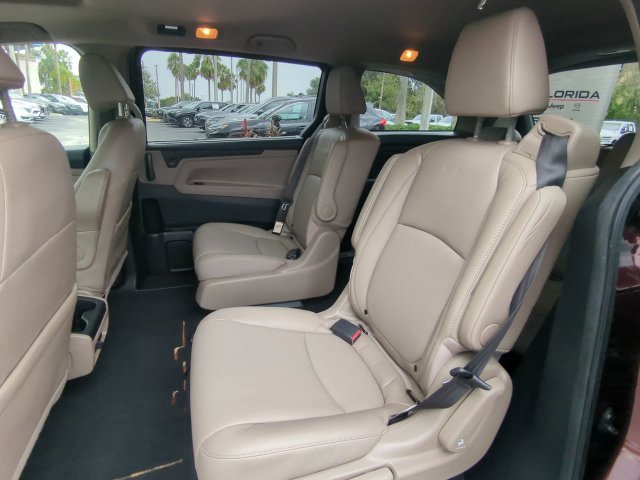 Used 2019 Red Honda EX-L image 17