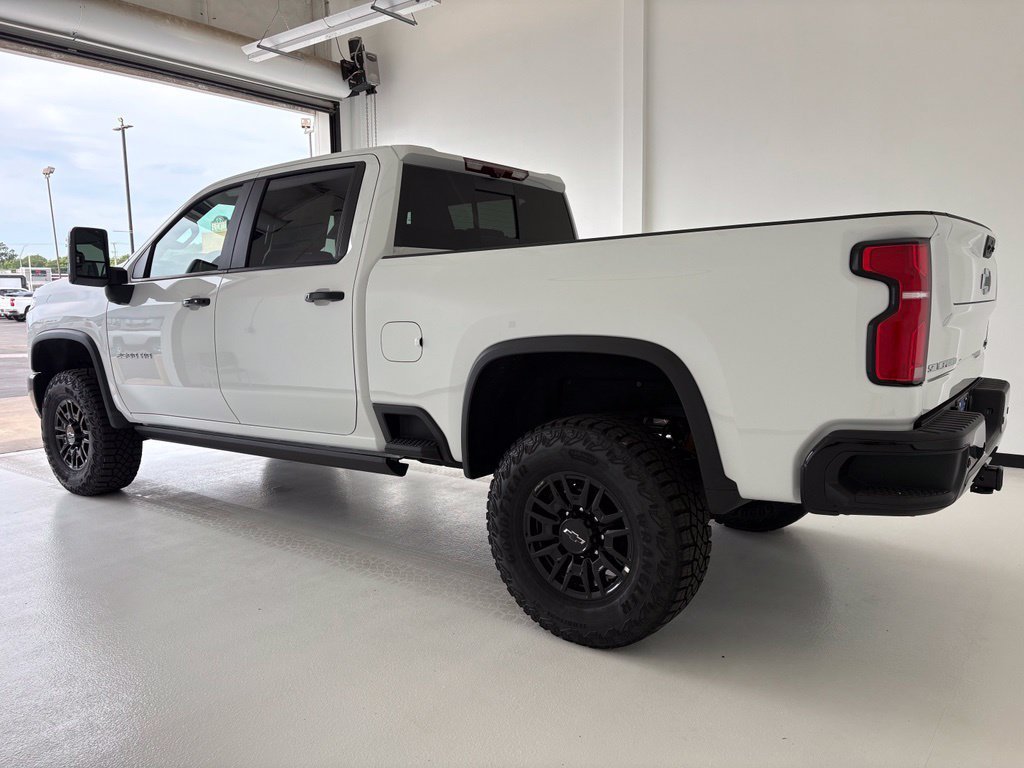 2026 Chevrolet Silverado 2500 HD ZR2 - Photo 21