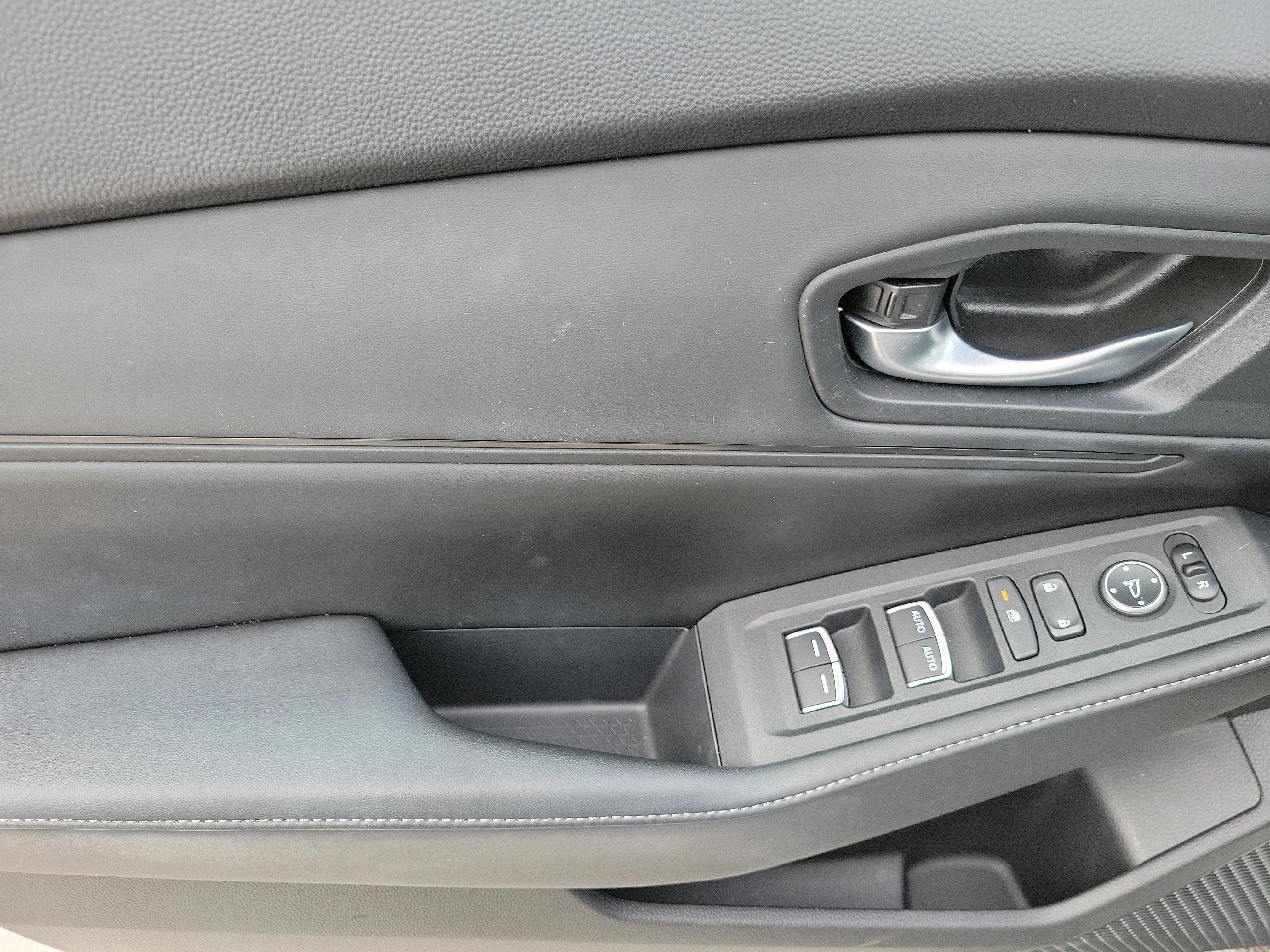 Used 2024 Platinum White Pearl Honda HYBRID SPORT image 18