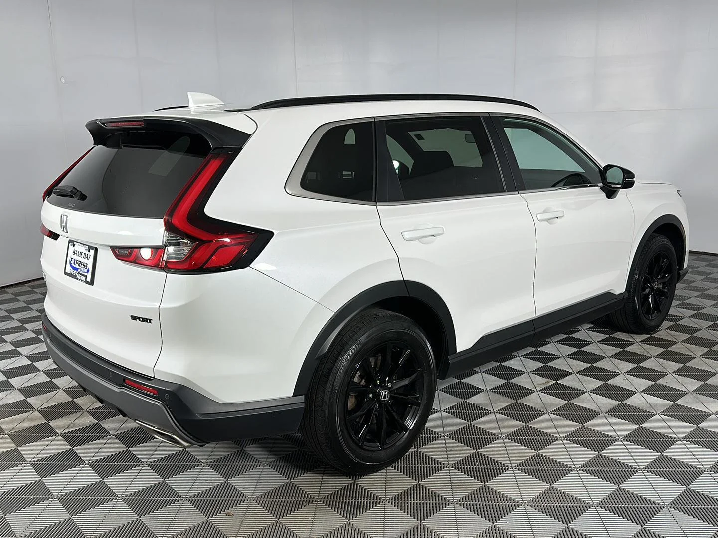 Used 2024 Platinum White Pearl Honda Sport-L image 29