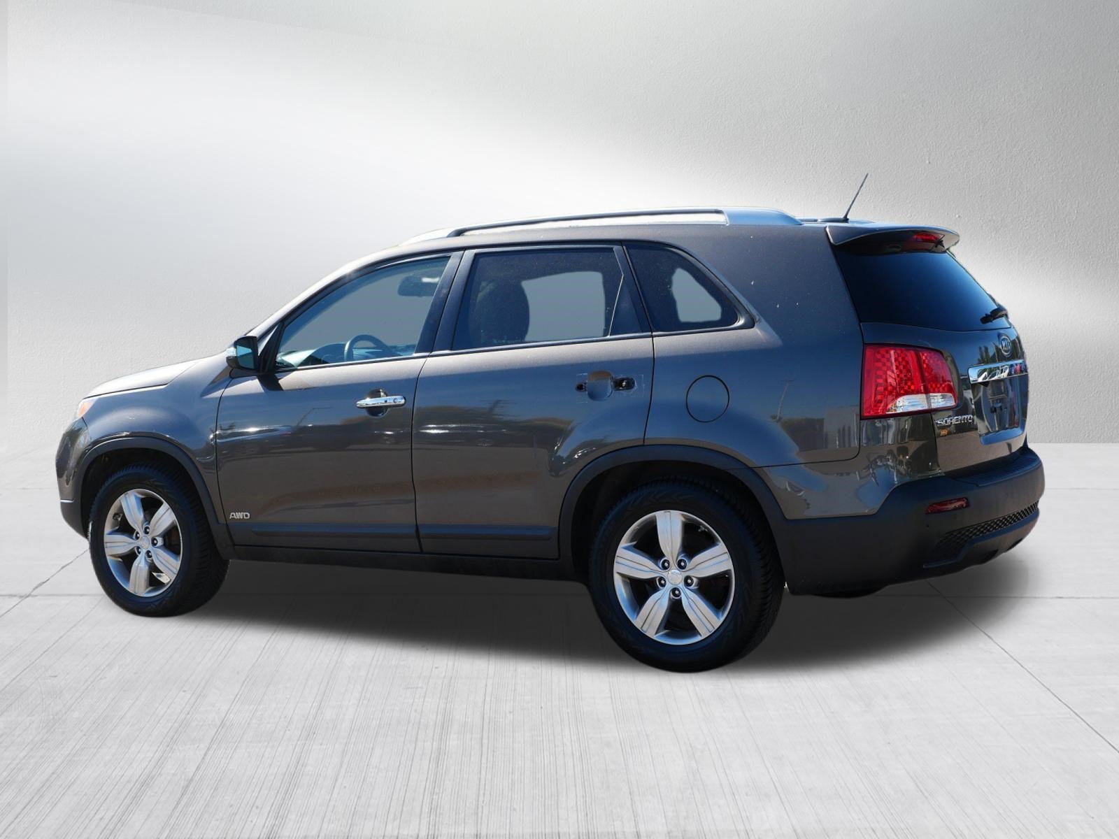Used 2013 Metal Bronze Kia EX image 5