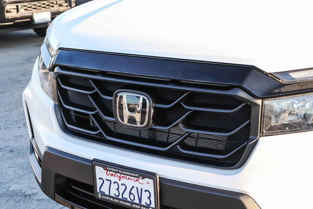 Used 2022  Honda Black Edition image 6
