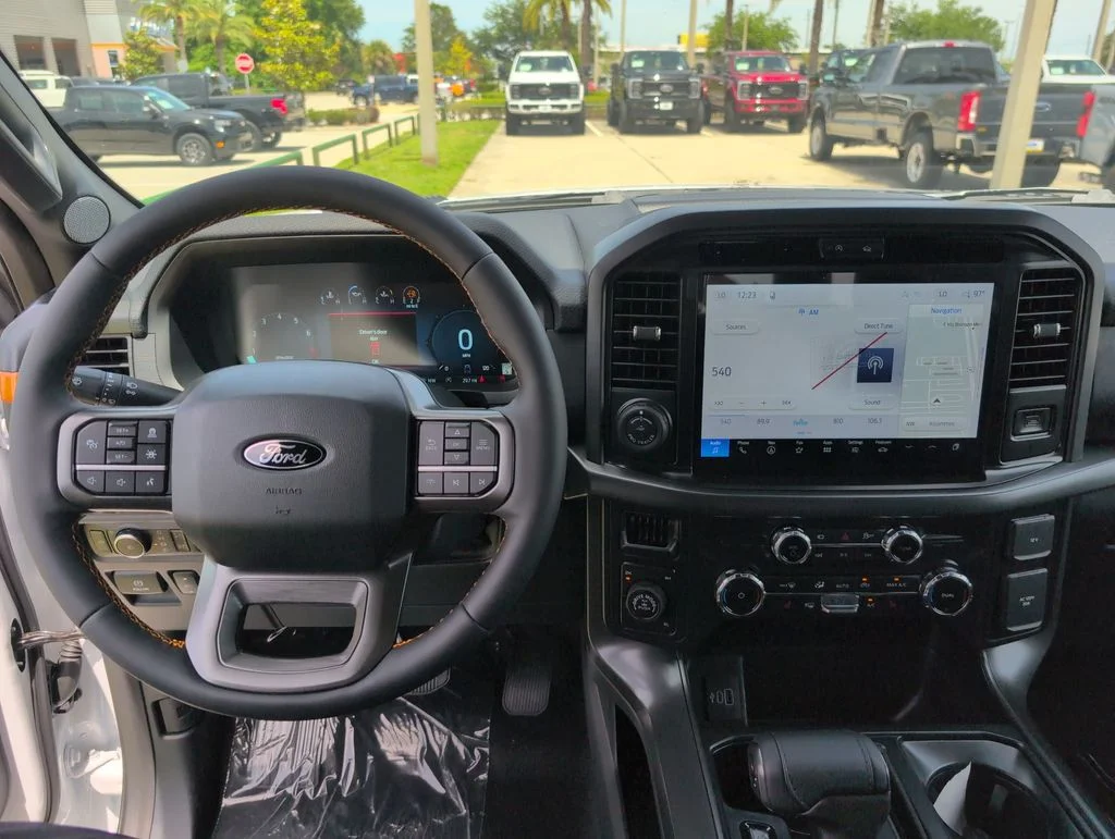 New 2026 White Ford Tremor image 17