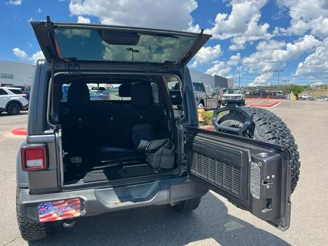 Used 2018 Gray Jeep Unlimited Sport S image 24