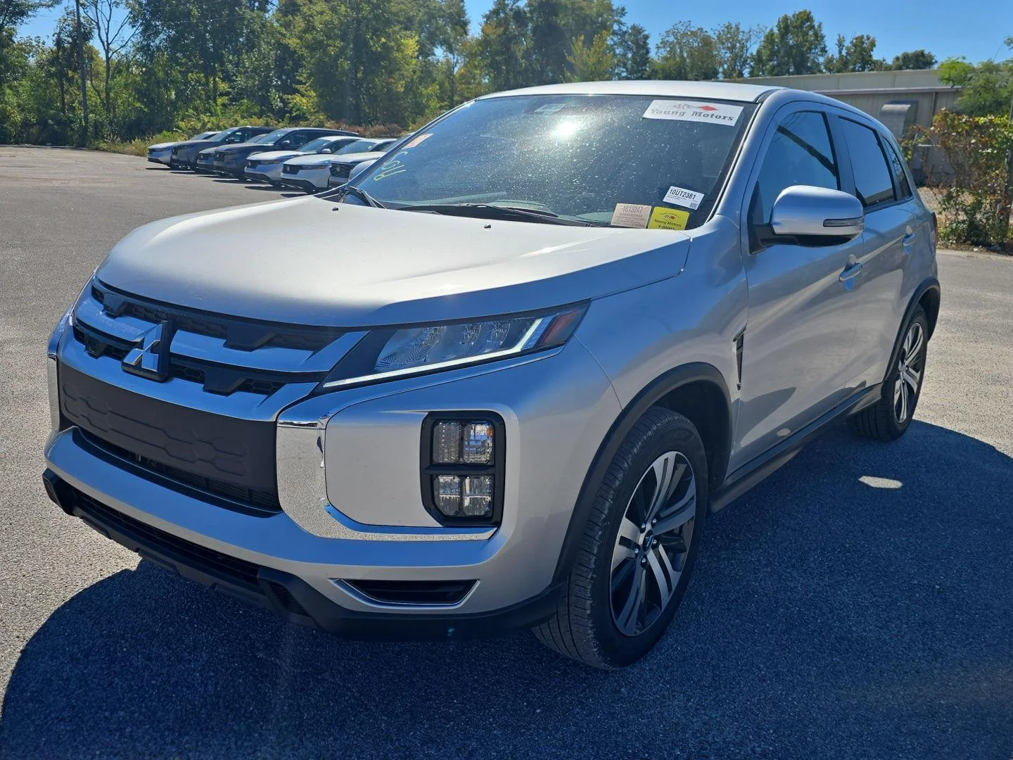 Used 2026  Mitsubishi SE image 9
