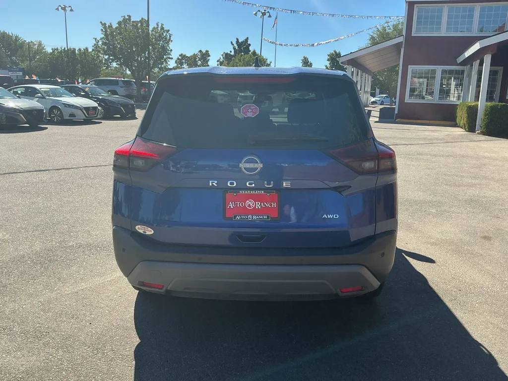 Used 2023 CASPIAN BLUE METALLIC Nissan S image 6