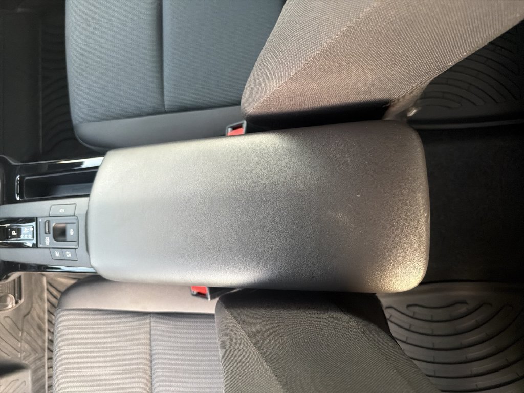 Used 2025  Toyota LE image 24