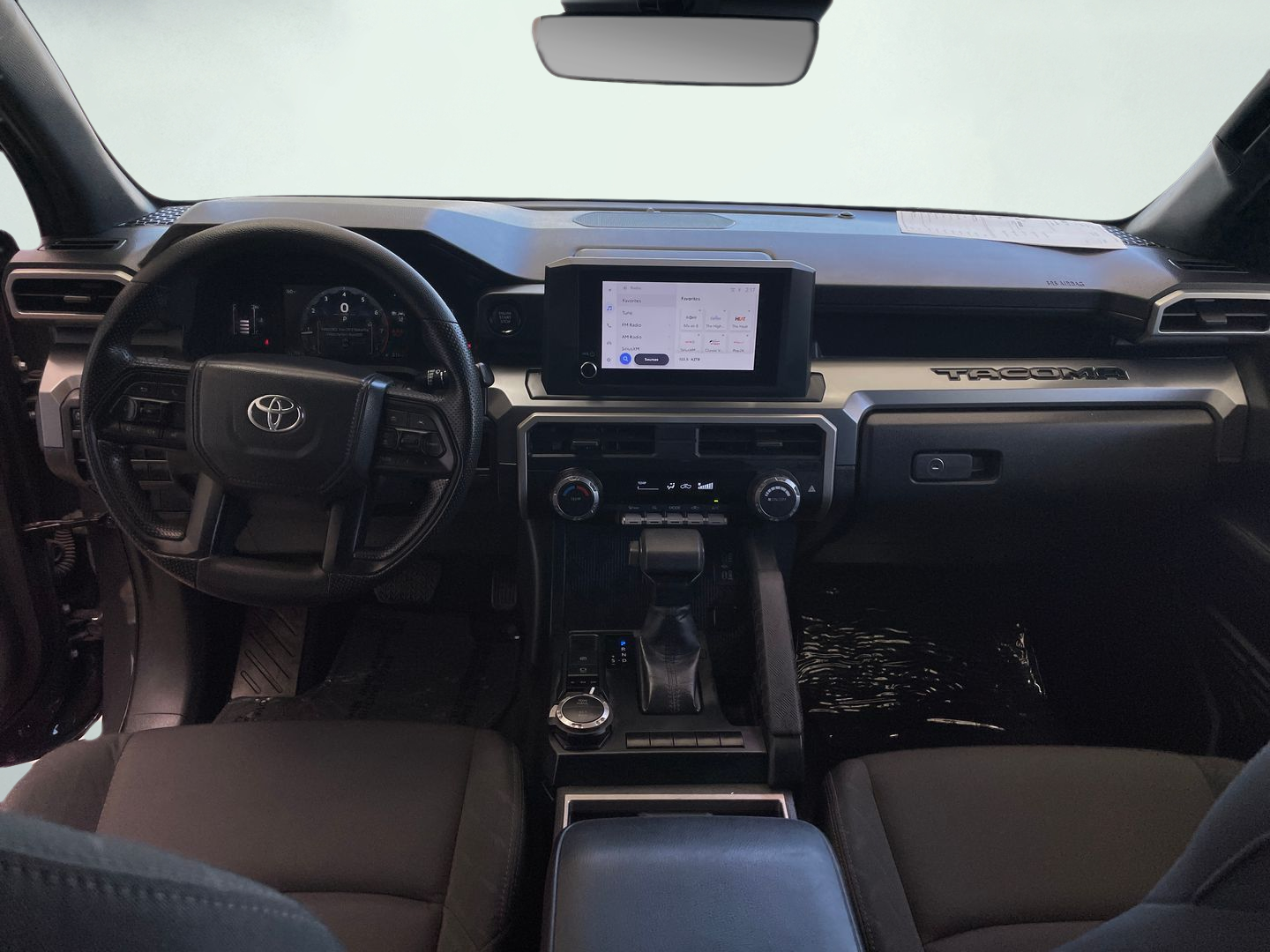 Certified Used 2024  Toyota SR5 image 16
