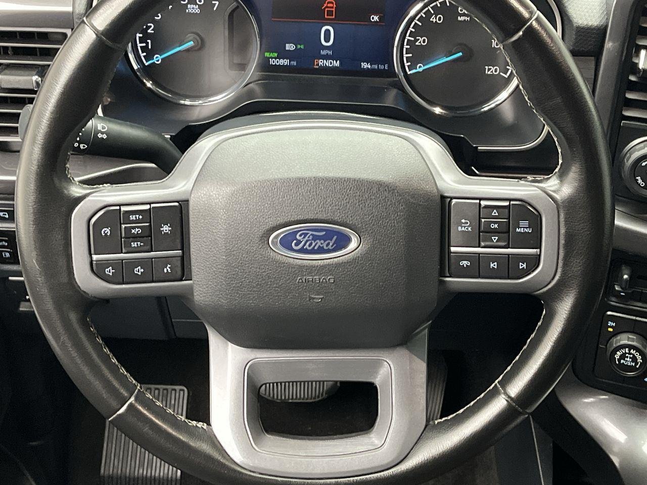 Used 2023 Avalanche Gray Ford XLT image 16