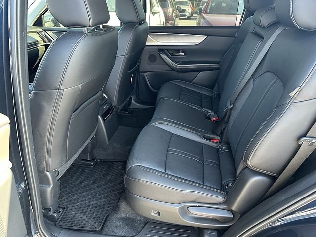 2025 Mazda CX-90 Preferred Package - Photo 19