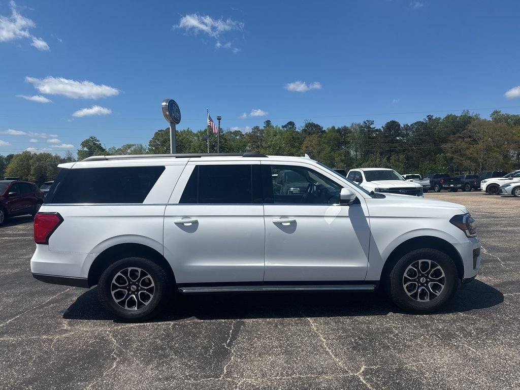 Used 2023 White Ford XLT image 26