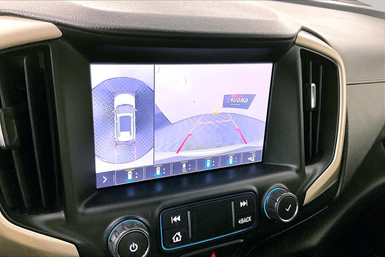 Used 2019 Quicksilver Metallic GMC Denali image 25