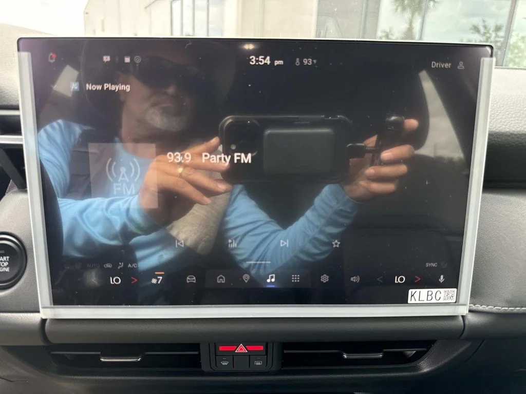 New 2026 Navy Blue Mica Mazda 2.5 S Preferred AWD image 31