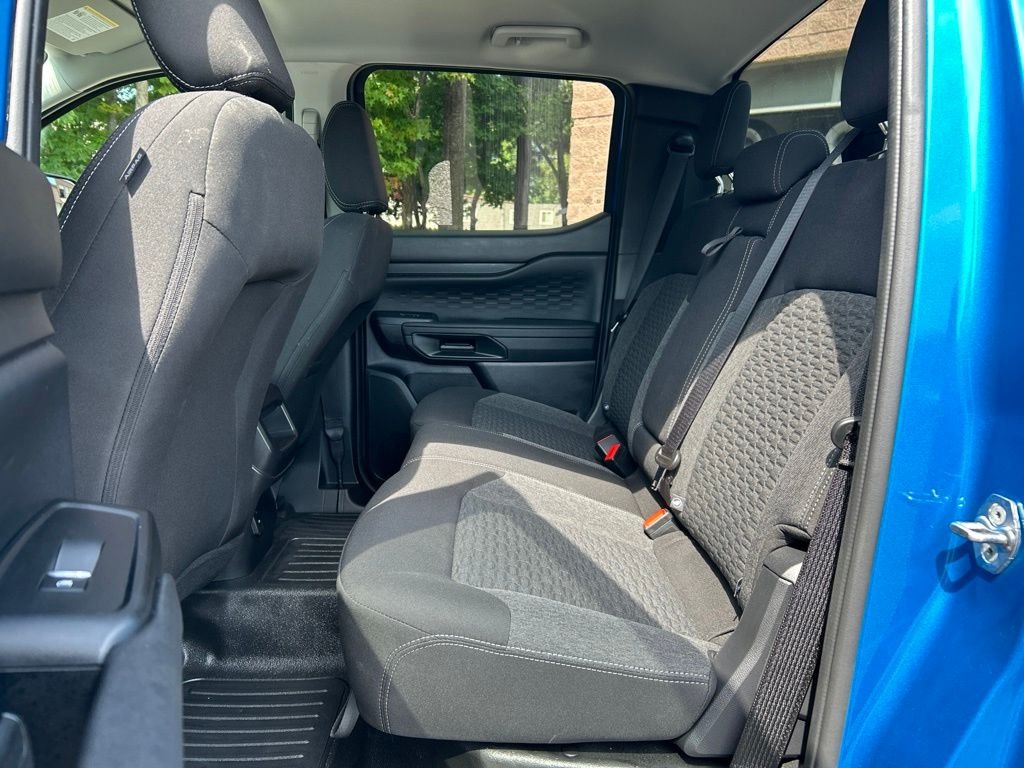 Used 2025 Blue Ford XL image 25