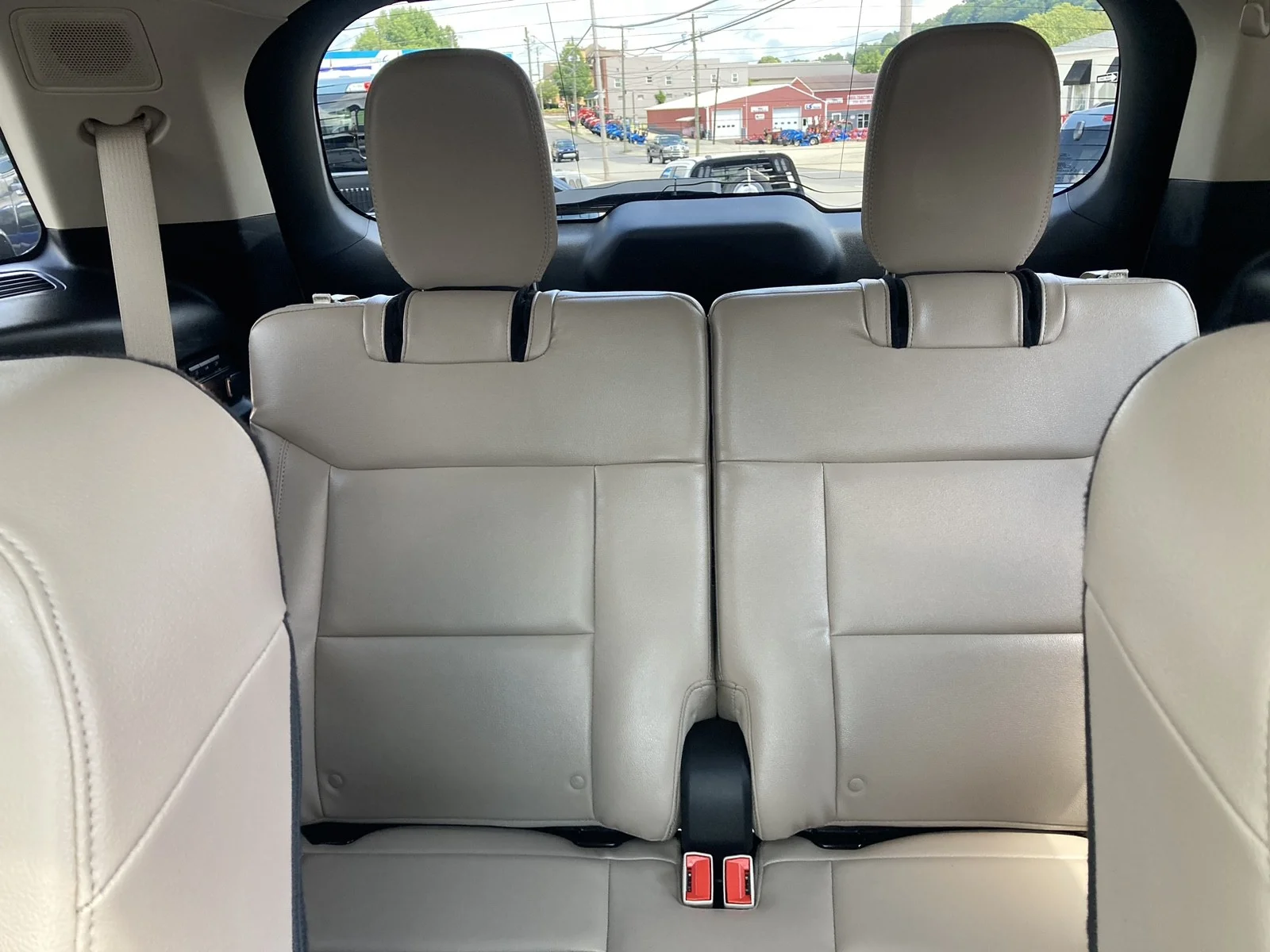 Certified Used 2022 White Ford Limited image 25