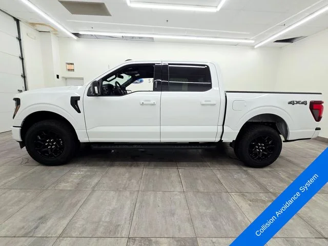 New 2026 Oxford White Ford XLT image 2