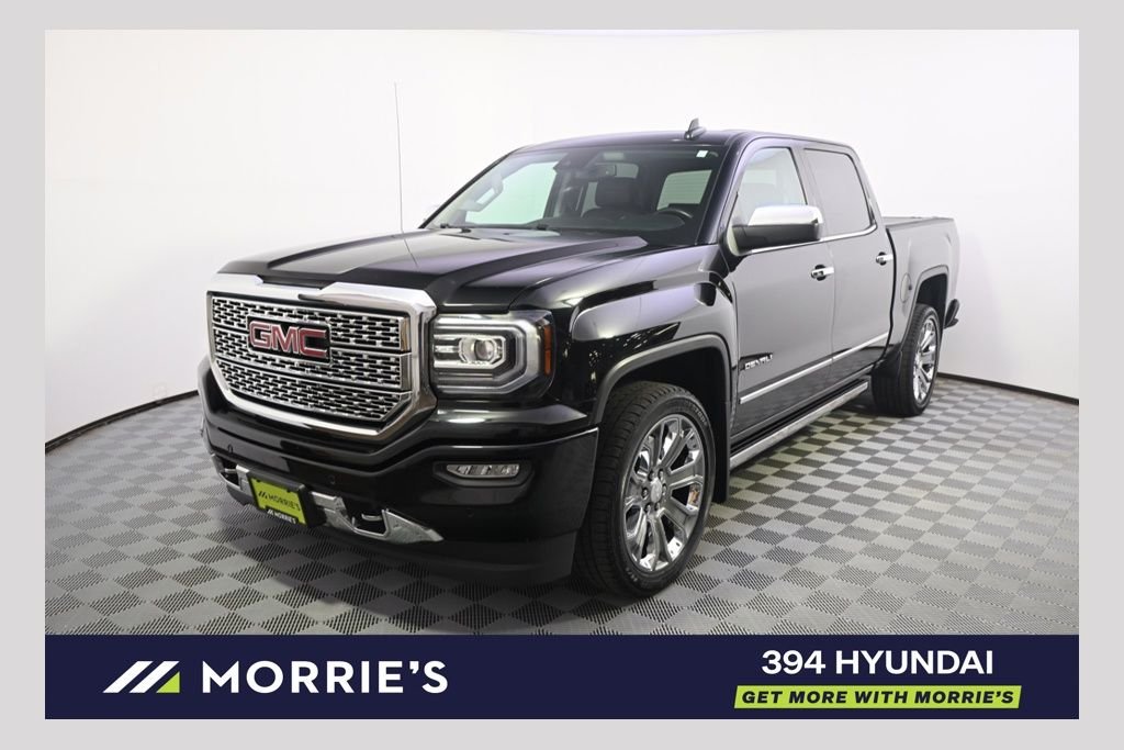2017 GMC Sierra 4WD Crew Cab Short Box's photo