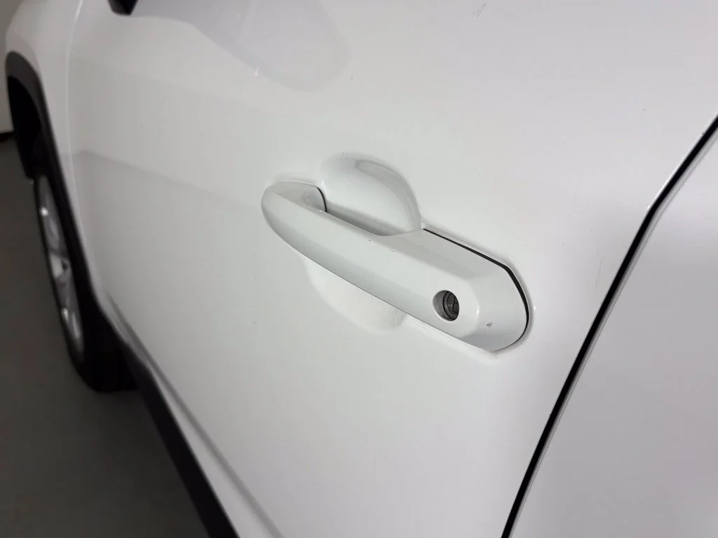 Used 2025 White Toyota LE image 11