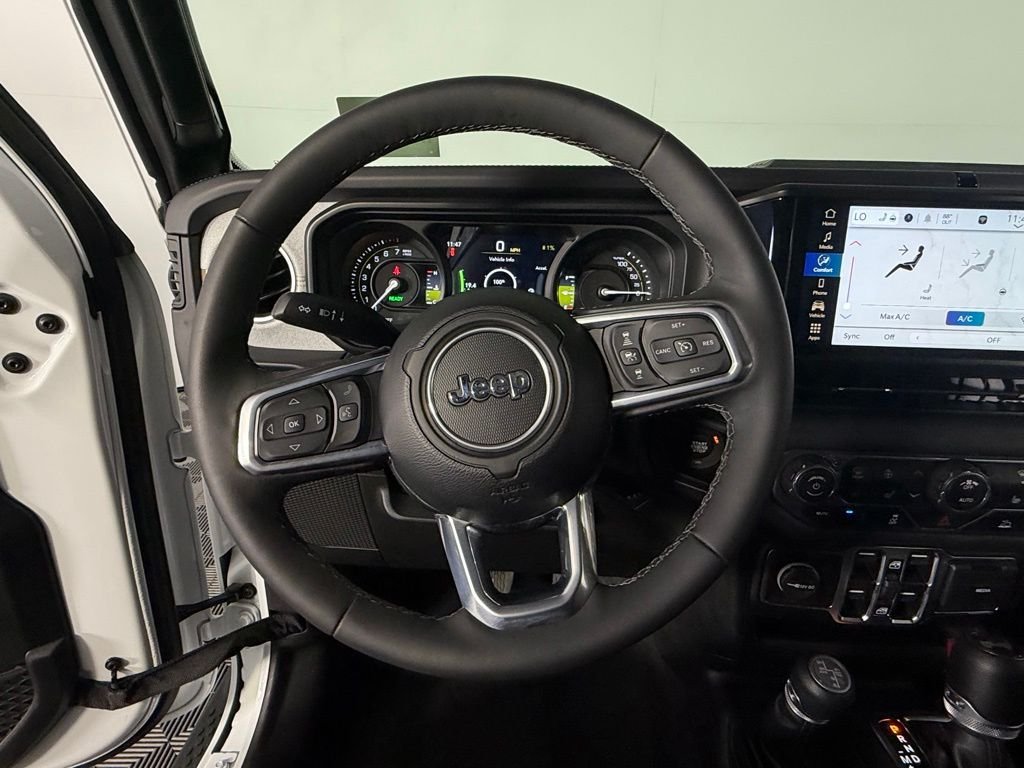 Certified Used 2025 White/off-white Jeep Sahara 4xe image 15