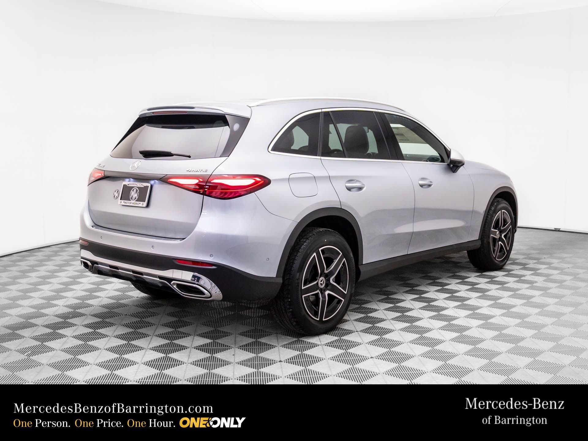 New 2026 Cirrus Silver Metallic Mercedes-Benz GLC 300 image 49