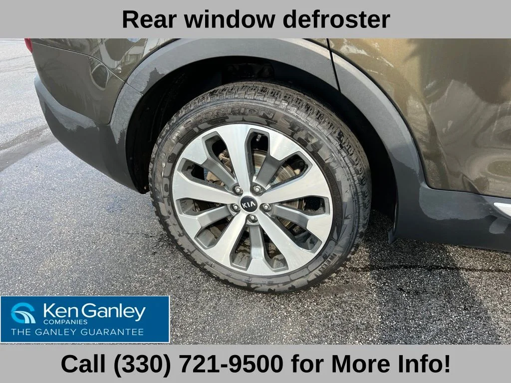 Used 2020 Green Kia S image 20