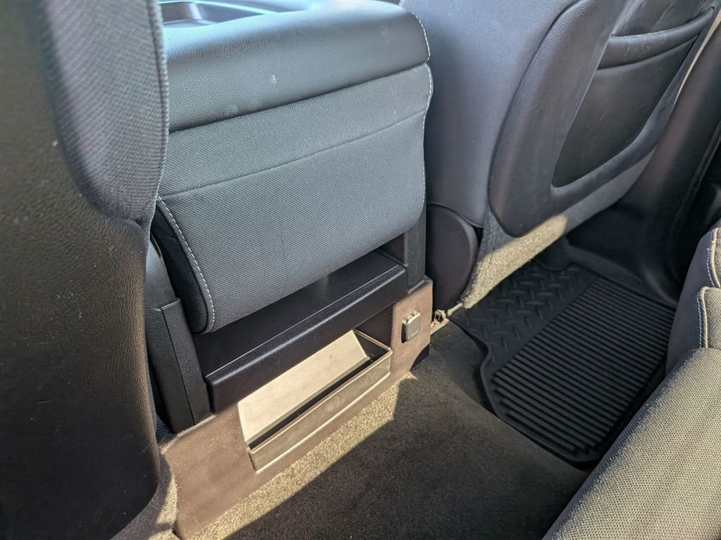 Used 2015 Silver Chevrolet LT image 36