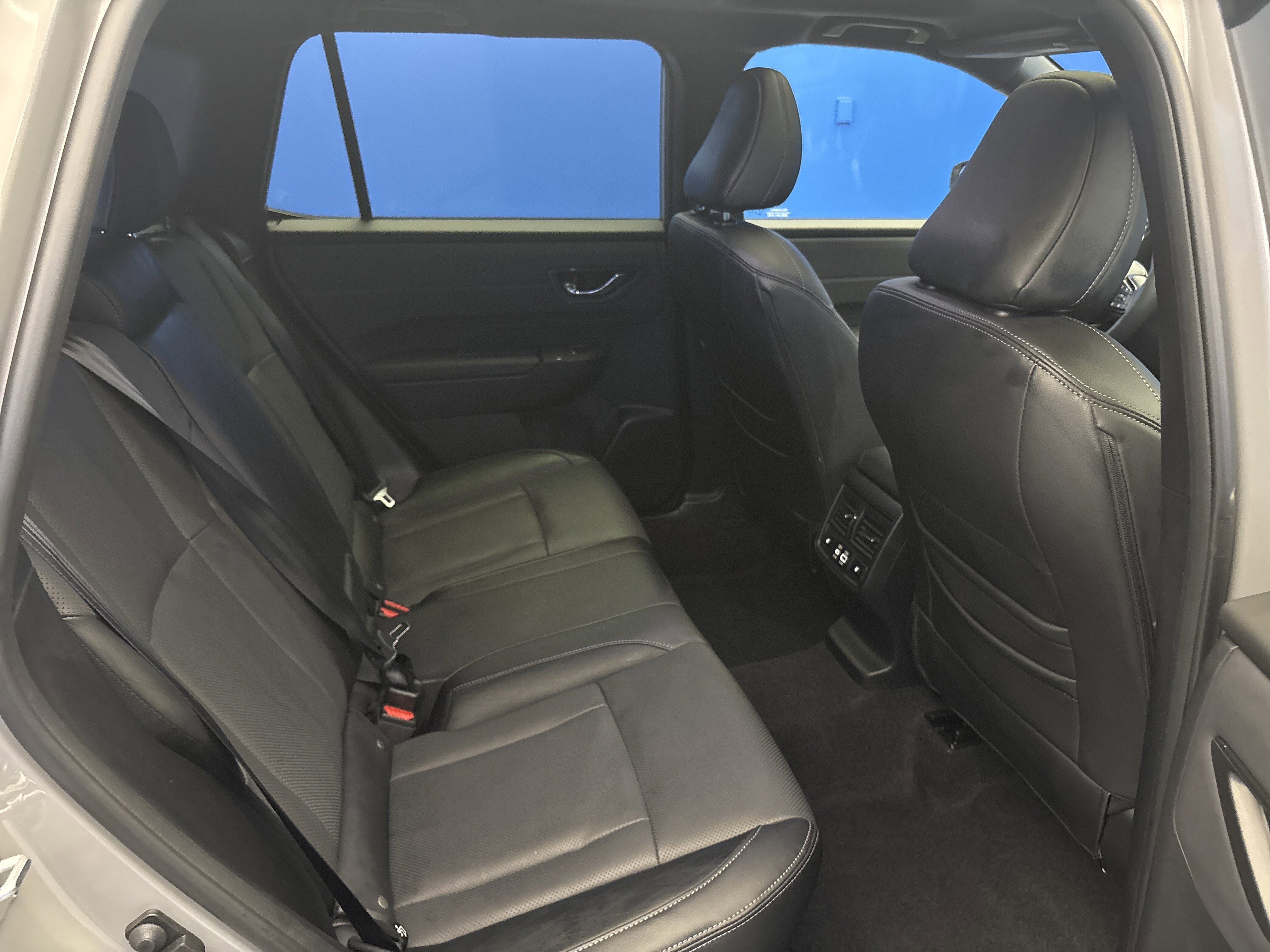 Certified Used 2026 River Rock Pearl Subaru Touring image 26