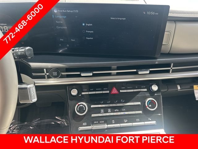 Used 2025 Silver Hyundai SE image 20