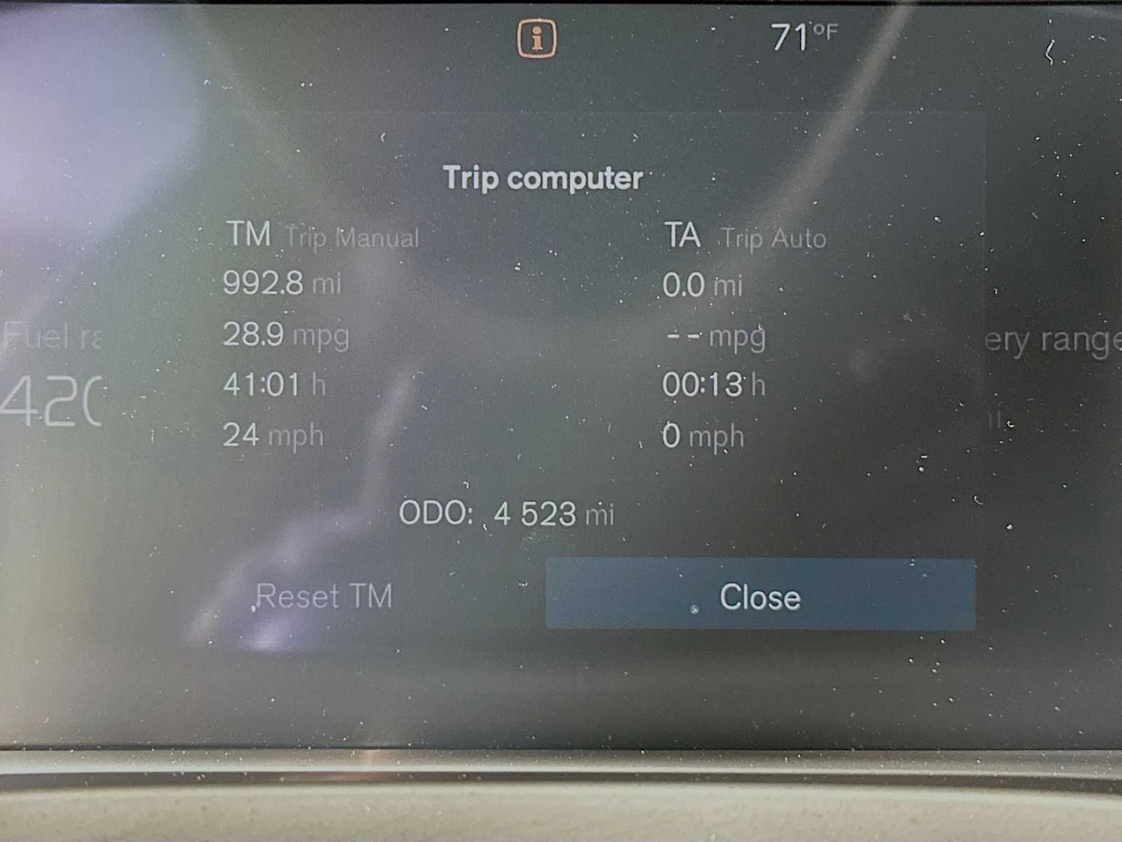 2025 Volvo XC60 Plus - Photo 12