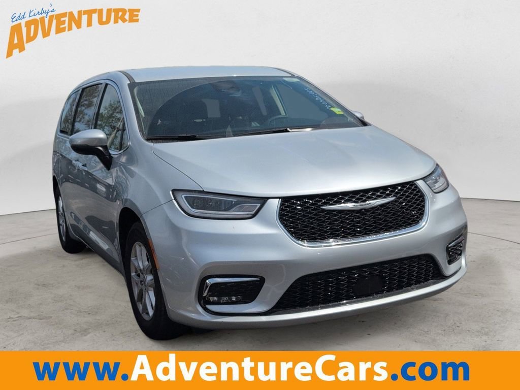 2023 Chrysler Pacifica