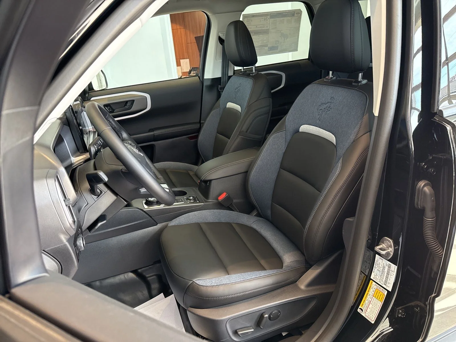 New 2025 Shadow Black Ford Outer Banks® image 2