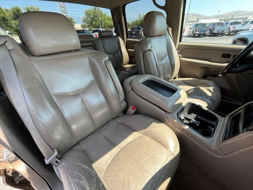 Used 2005 Beige GMC SLT image 20