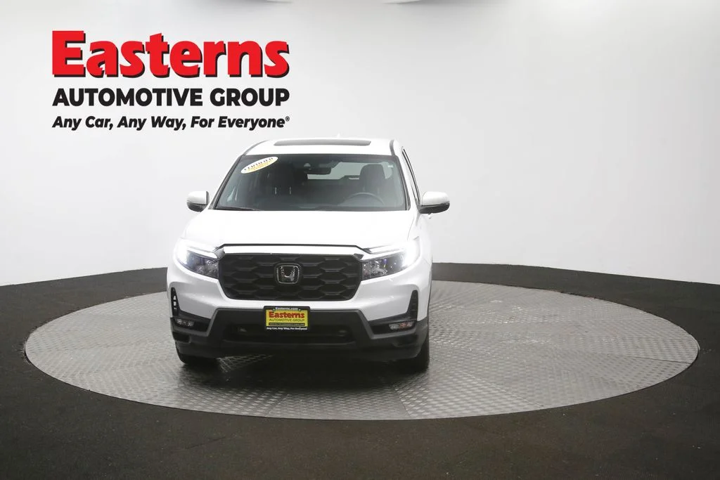 Used 2023 White Honda EX-L image 55
