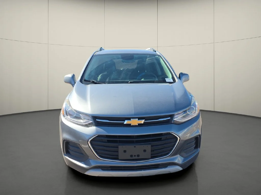 Used 2019 Gray Chevrolet LT image 2