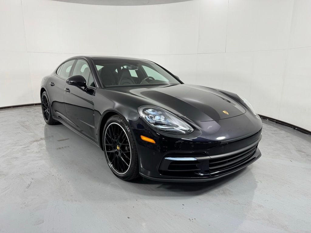 Used 2019 Jet Black Metallic Porsche 4 image 4