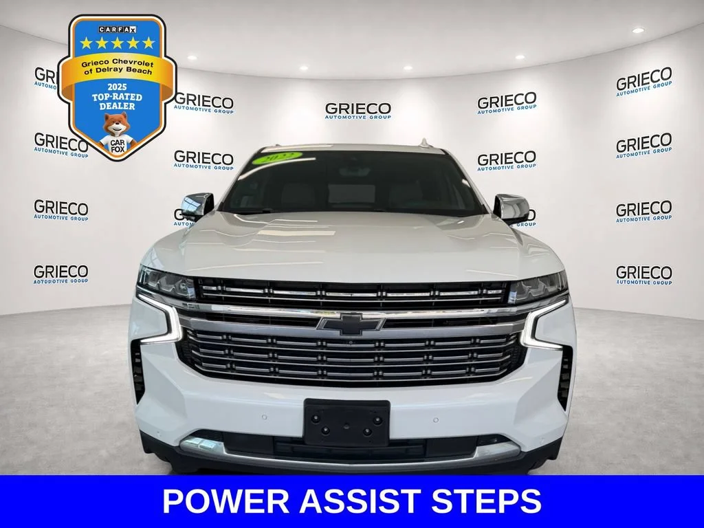 Used 2022 Iridescent Pearl Tricoat Chevrolet Premier image 2