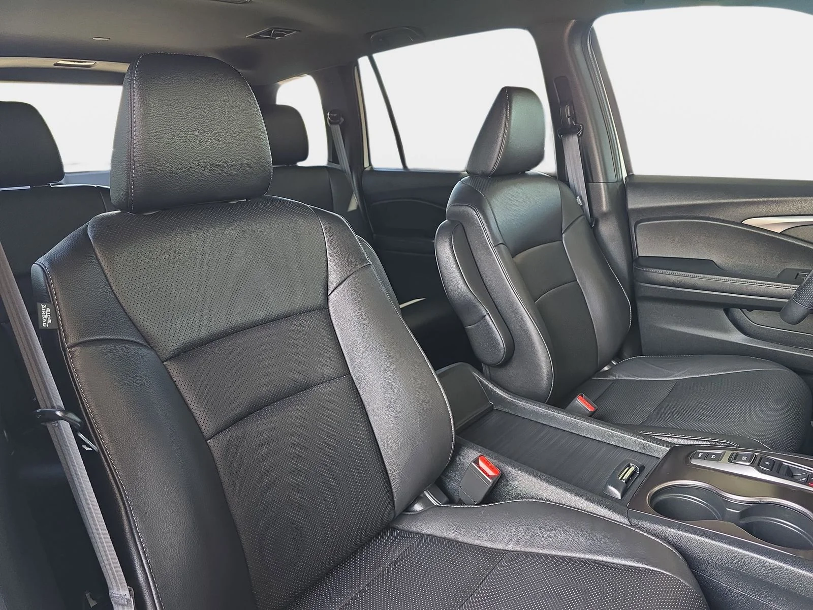 2023 Honda Passport EX-L - Photo 12