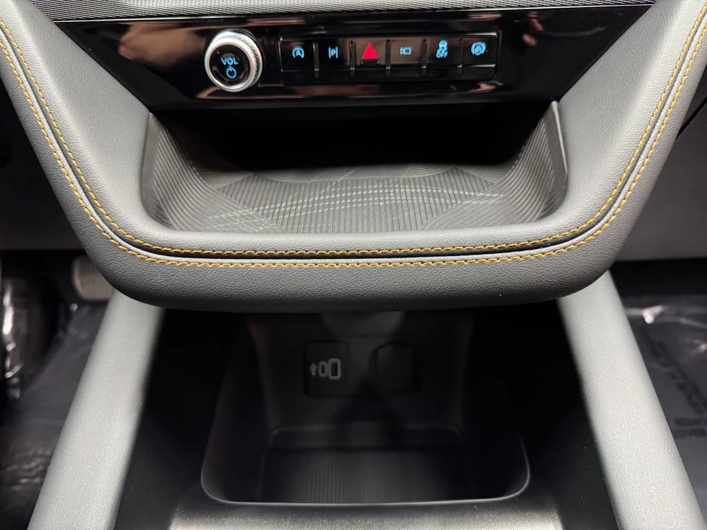 New 2026 Star White Metallic Tri-Coat Ford Tremor® image 19