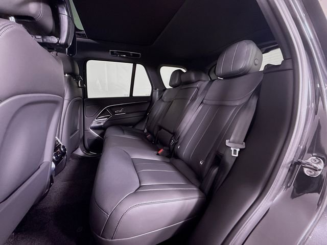 New 2026 Carpathian Grey Land Rover SE image 24