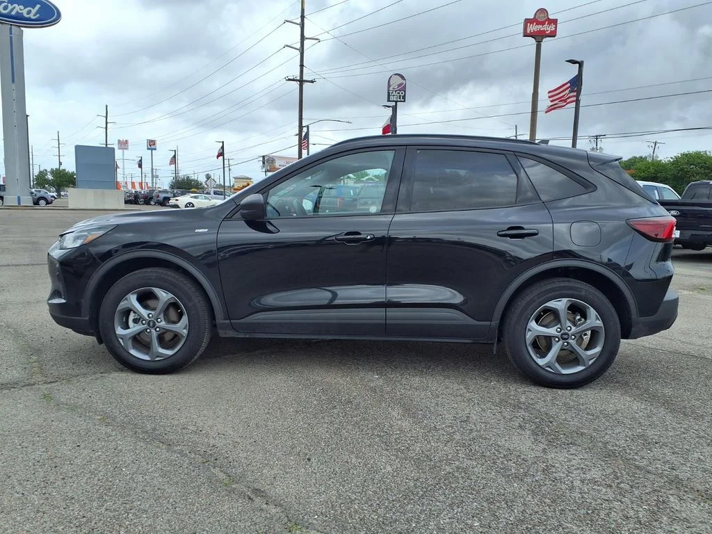 Used 2025 Black Ford ST-Line image 17