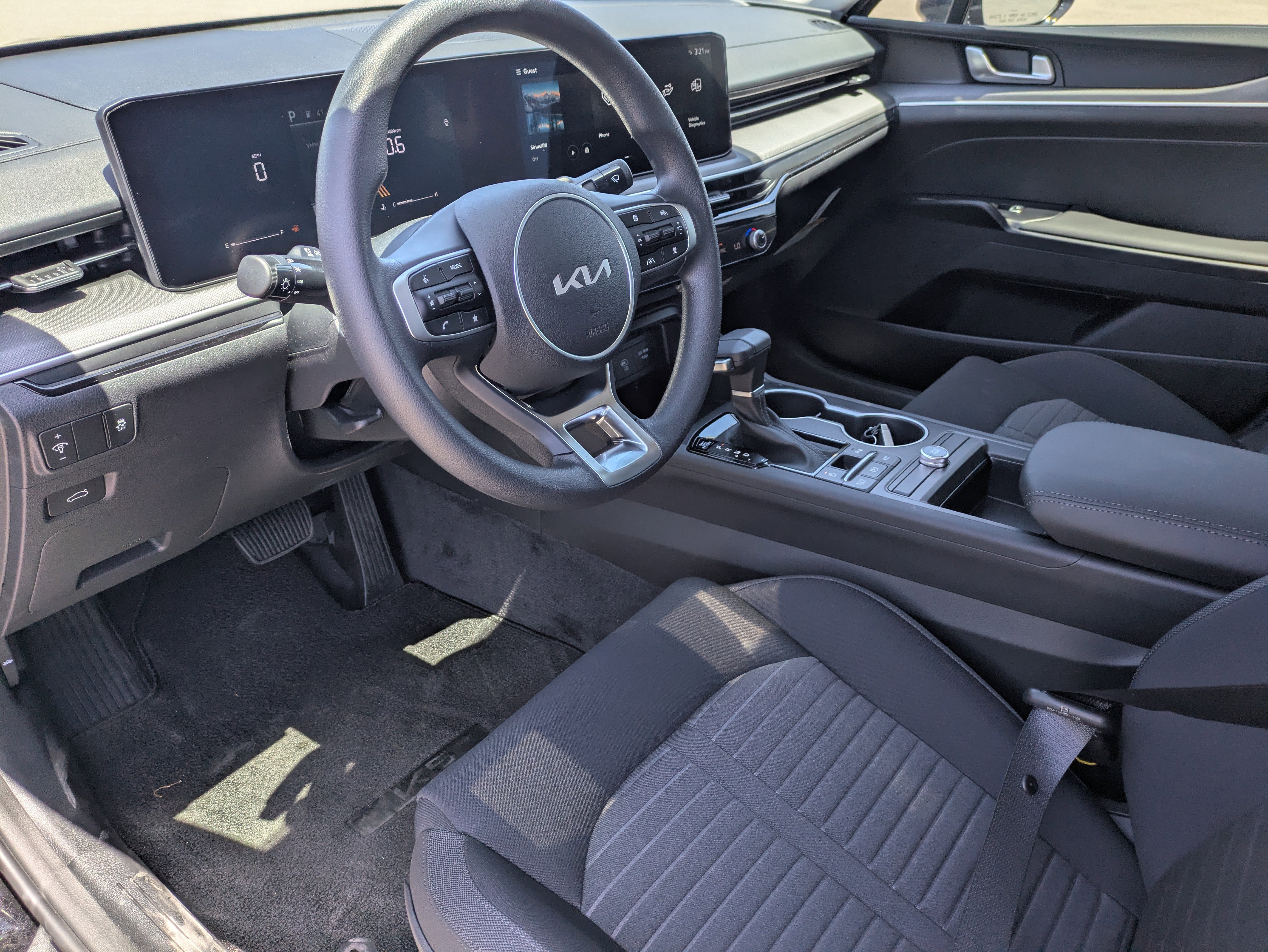 New 2026 Aurora Black Pearl Kia LXS FWD image 23