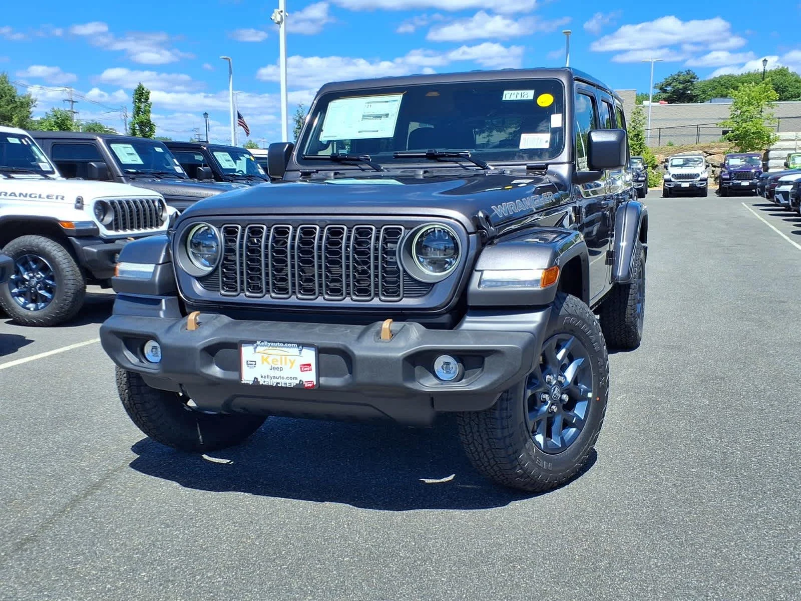New 2026 Granite Crystal Metallic Clearcoat Jeep 85th Anniversary image 2