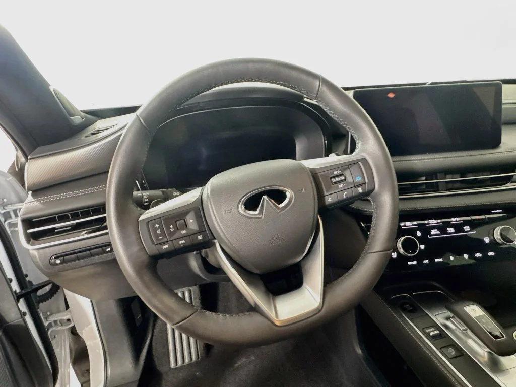 Certified Used 2027 White INFINITI SPORT image 14