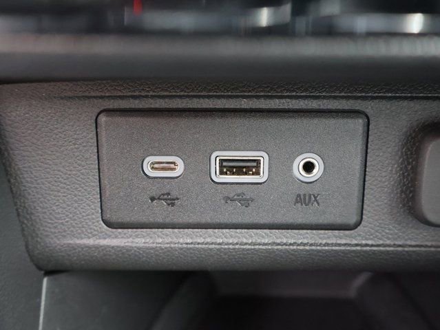Certified Used 2023 Cinnabar Metallic Buick Select image 28