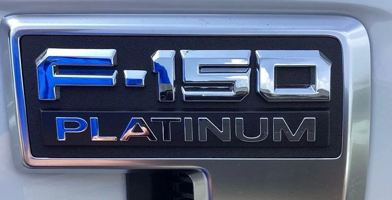 New 2026 Star White Metallic Tri-Coat Ford Platinum® image 11