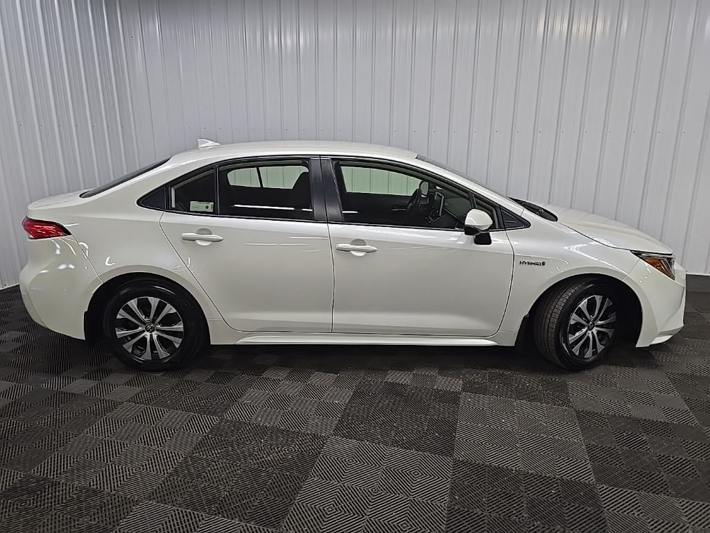Used 2020 Blizzard Pearl Toyota LE image 2