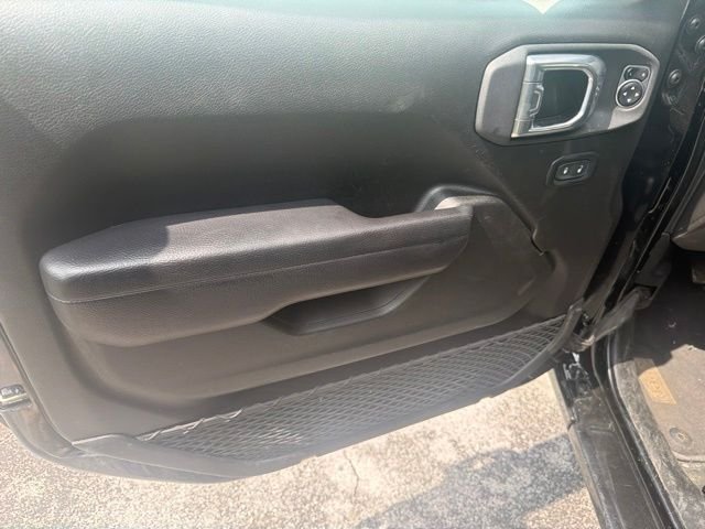 Used 2024 Black Jeep Sport S image 14