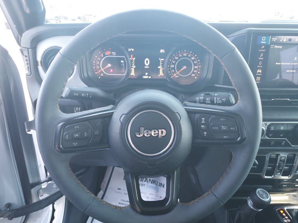 Used 2024 Silver Jeep Sport S image 17