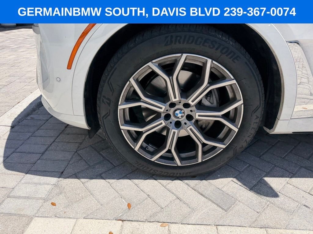 Certified Used 2024 Alpine White BMW xDrive40i image 34