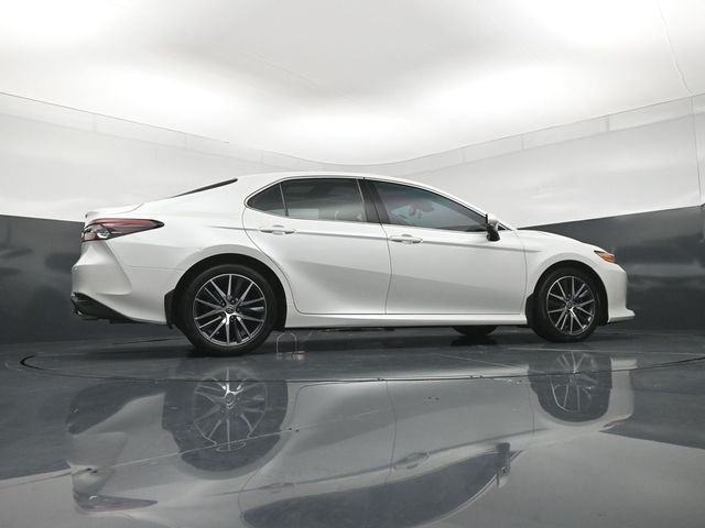 Used 2023 Beige Toyota XLE image 24